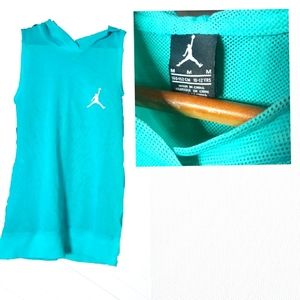 sleeveless hooded tank top by JORDAN